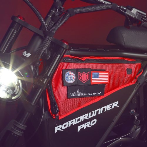 medium pizza bag roadrunner pro on scooter red with patches